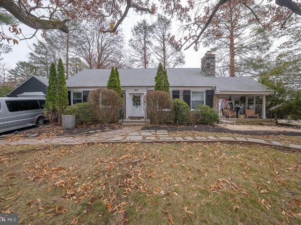 1022 Cloverhill Rd, Wynnewood, PA 19096