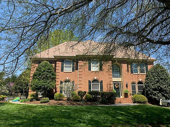 4th image of 1900 Dobson Park Ln