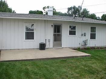 5th image of 2401 Sequoya Dr