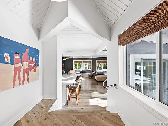 2nd image of 678 Via Rancho Pkwy