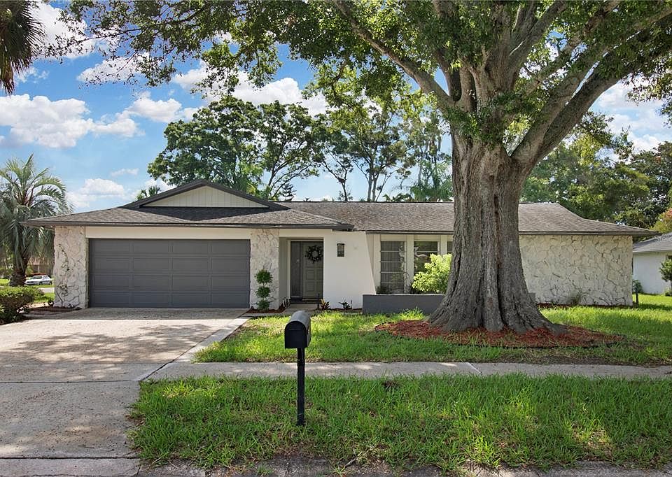 1st image of 2725 ASHWOOD COURT