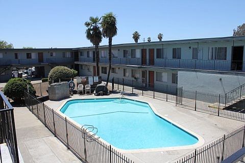3rd image of 264 La Pala Dr APT 19