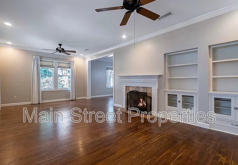 1915 E Avery St — Photo 3