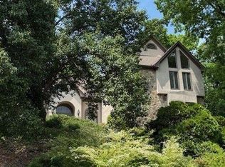 1440 Northwold Dr, Sandy Springs, GA 30350