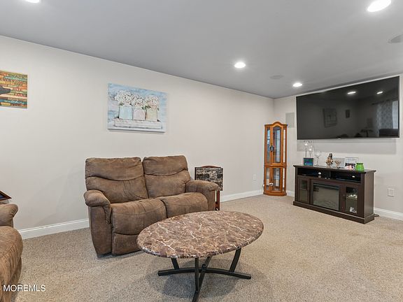 5th image of 1130 Bay Avenue