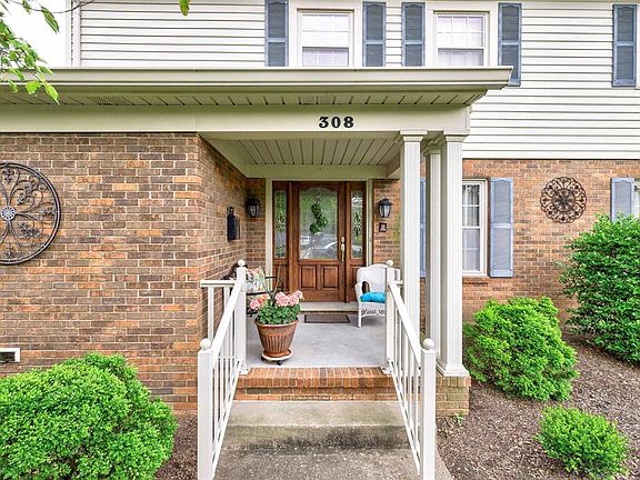 3rd image of 308 Wesleyan Pl