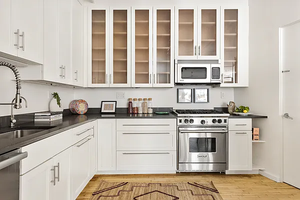 Sold by Compass | media 19
