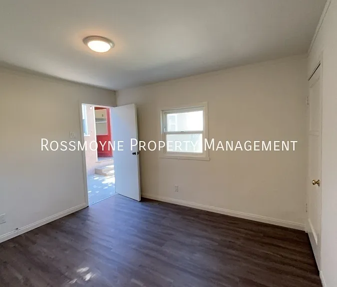 3107 Jeffries Ave — Photo 9