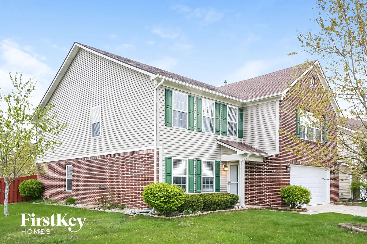 Building Photo - 8775 N Springview Dr