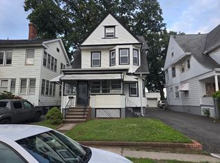 8 Hawthorne Pl, East Orange, NJ