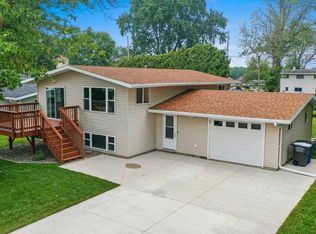 309 Park St, Pulaski, WI 54162