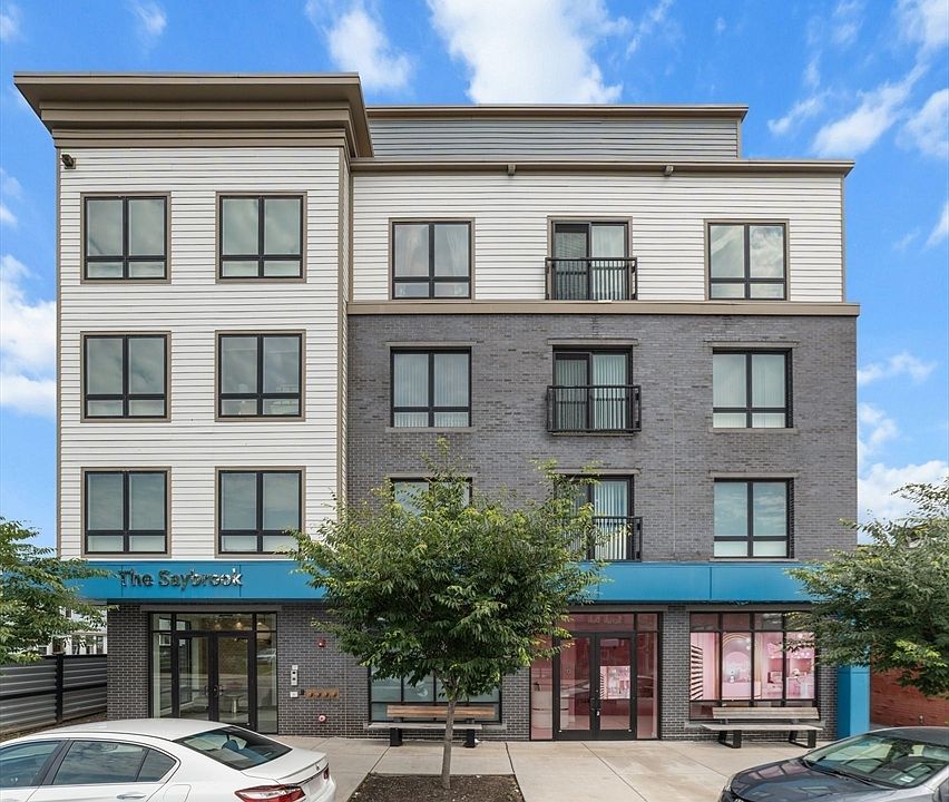 1st image of 214 Market St #208