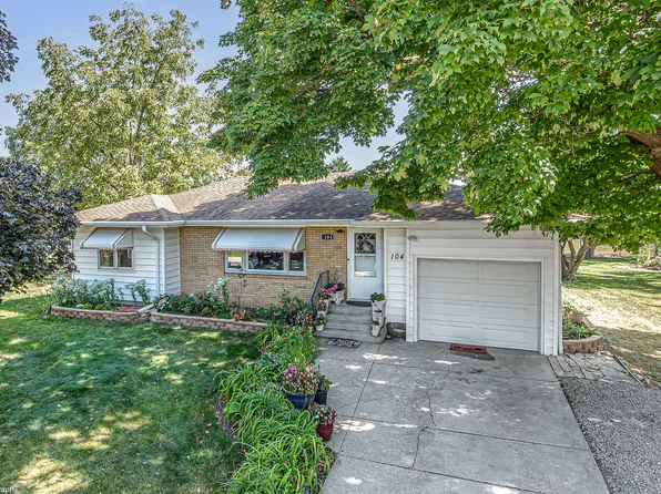 104 Dante Ct, Shorewood, IL 60404