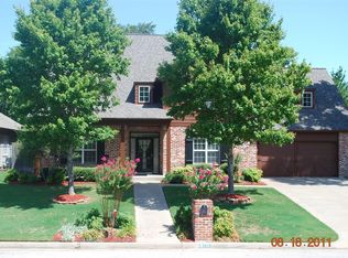 8715 E 99th St, Tulsa, OK 74133