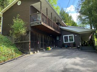 907 Augusta Dr, Hill Side Dr Cumber, KY 40823