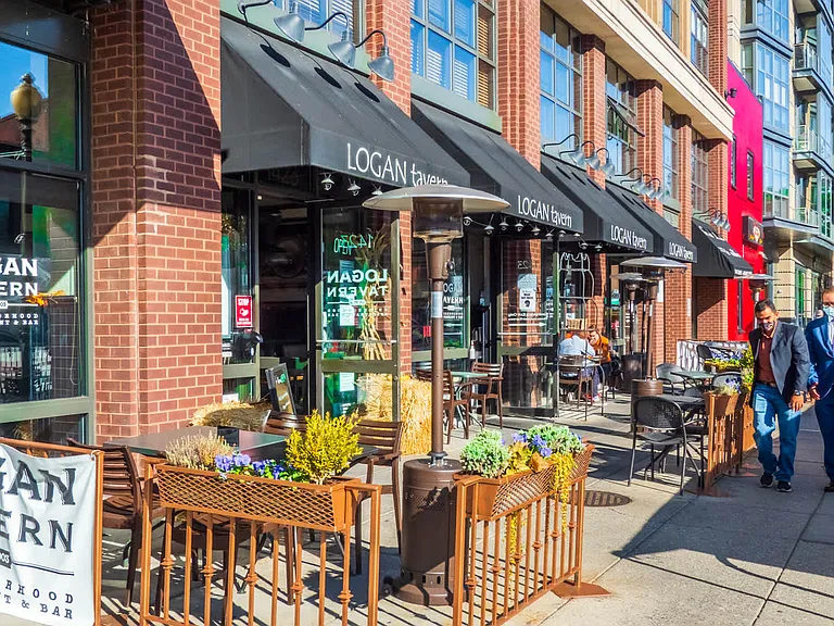 Ample dining options throughout the entire neighborhood.