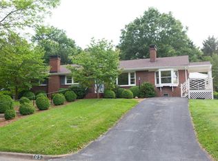 705 Sherman Dr, Lynchburg, VA 24502