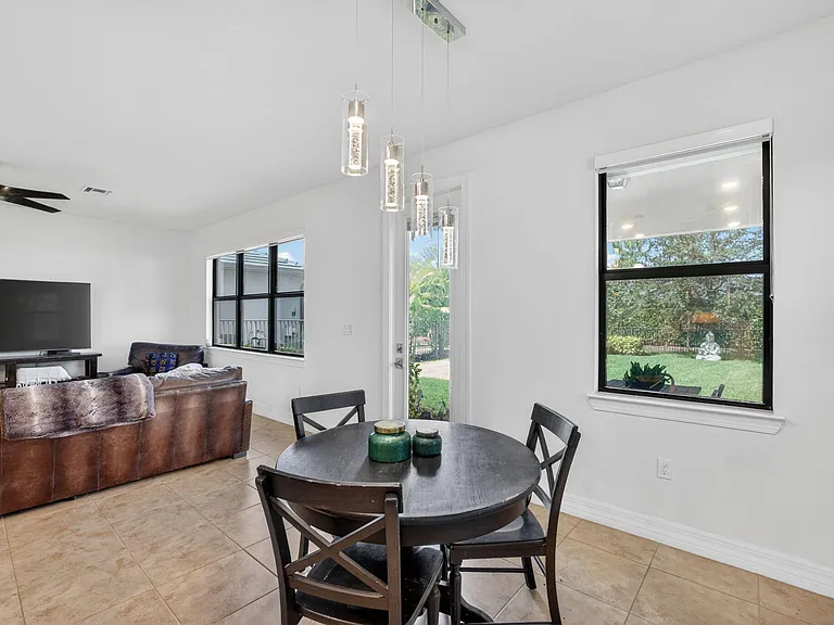 4651 Pinehurst Trl E — Photo 13