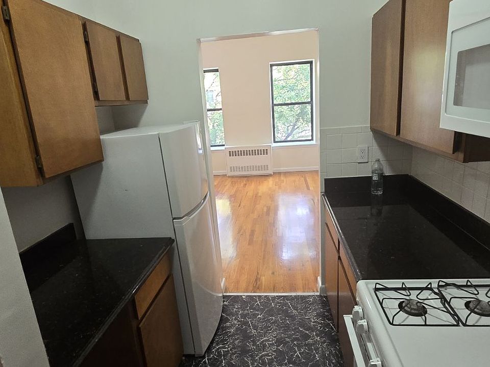 1st image of 114 E 117th St APT 2