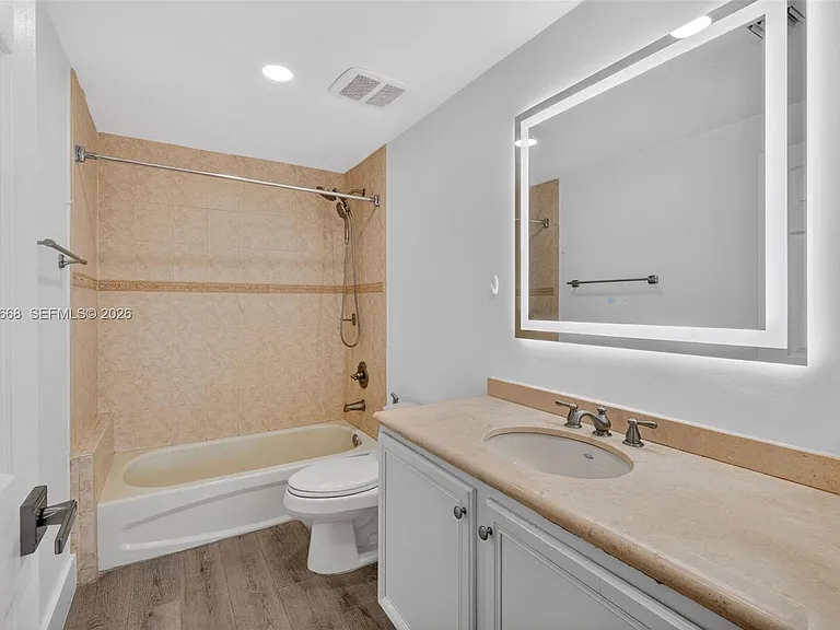 5271 SW 8th St #305 — Photo 16
