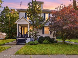 711 Pine St, Mayfield, PA 18433