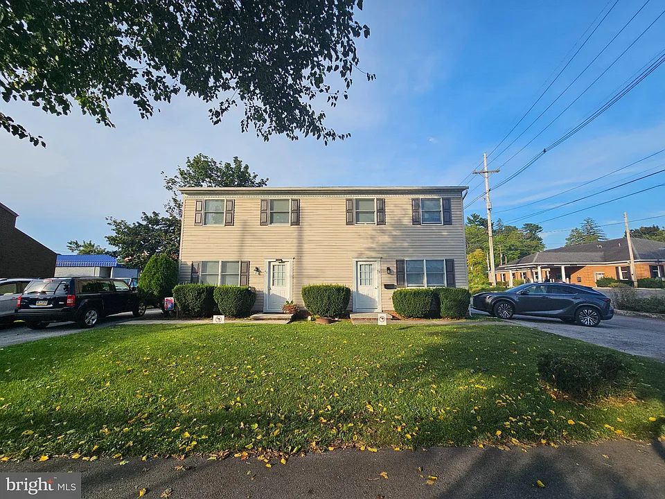 48 E Gay St