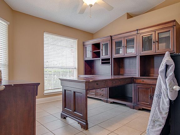 4th image of 2560 Weeping Willow Ln