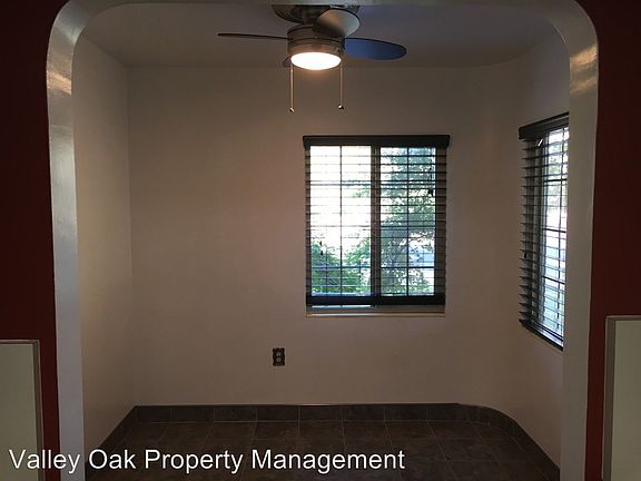 5th image of 1290 E Canal Dr