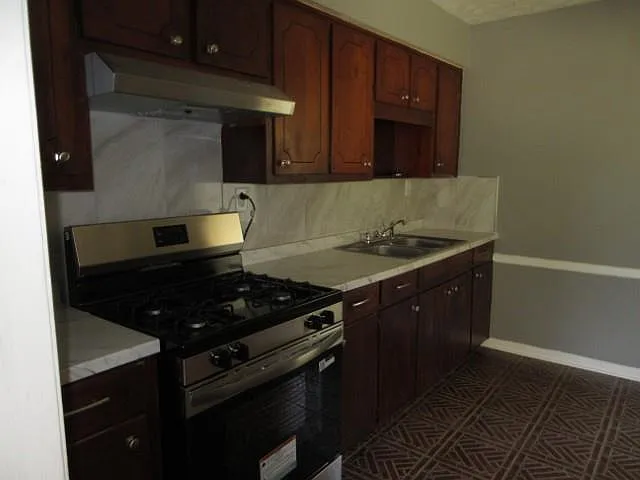 1218 Vesper Dr — Photo 11