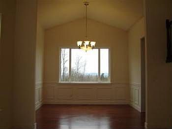 4th image of 6904 37th Pl NE