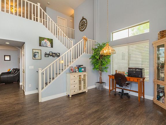 5th image of 6014 N Almanza Ln