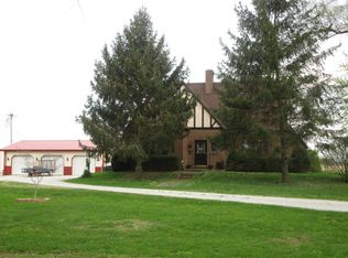 609 W Clover St, Hutsonville, IL 62433