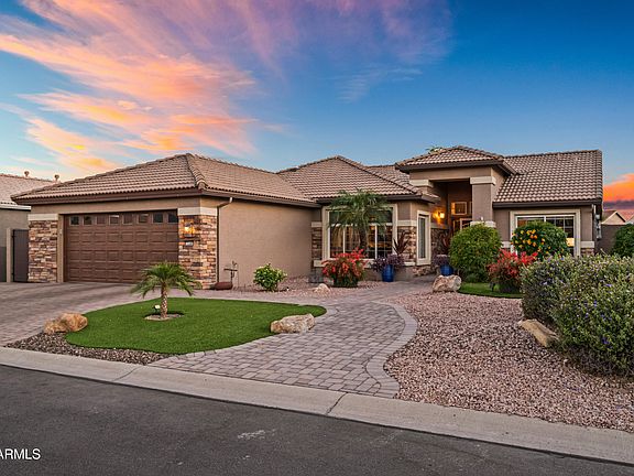 2nd image of 3268 N PALMER Drive