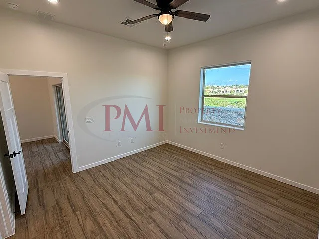 1323 Mission Nuevo Dr #B — Photo 30