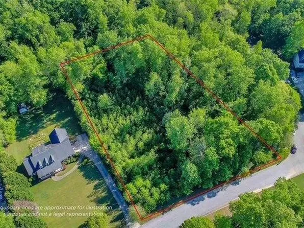 133 Four Oaks Dr, Griffin, GA 30224