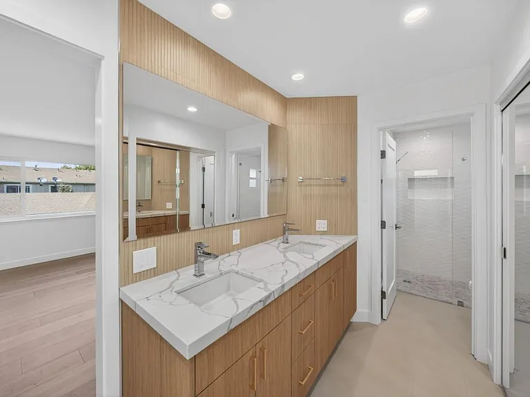 1347 Marlin Ave — Photo 28