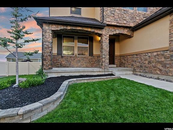 4th image of 2692 S Stillwater Dr