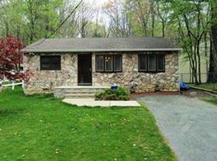 70 Norman Ln, Old Bridge, NJ 08857