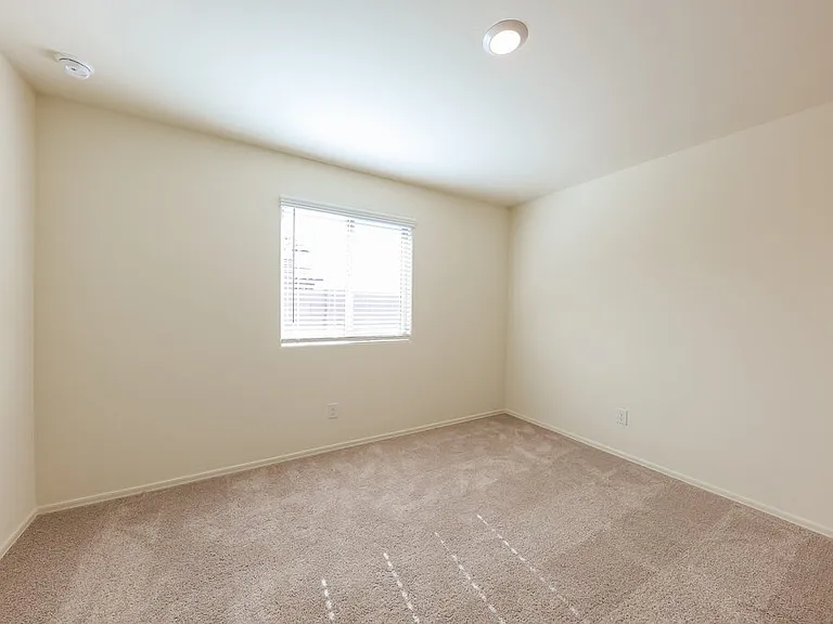 25751 W Coles Rd — Photo 16