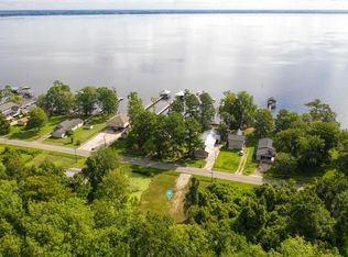 115119-115 119 Waccamaw Shrs, Lake Waccamaw, NC 28450