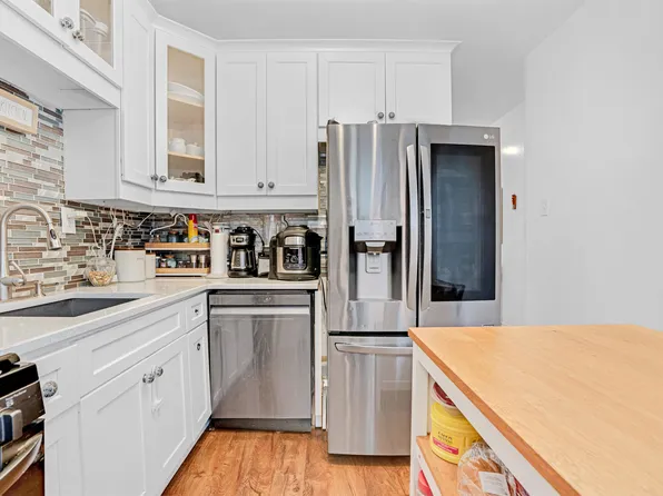 16 Stegman Terrace image 13 of 48