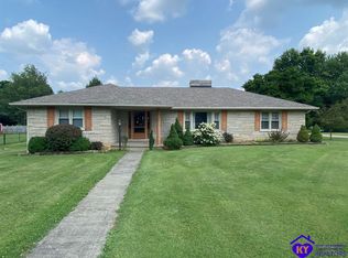 94 Hutcherson Heights Dr, Hodgenville, KY 42748