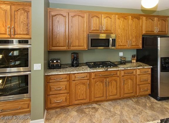 4th image of 12836 Meadow Ln