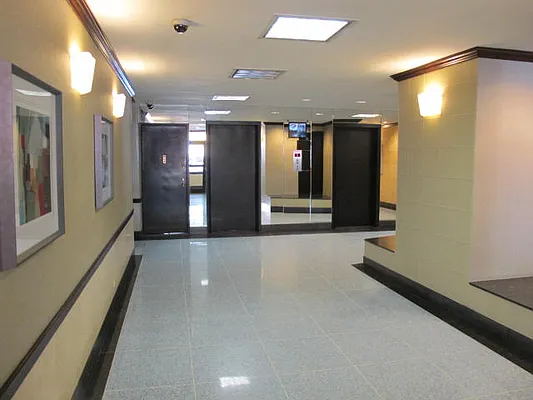 Rented by Metropolis Real Estate of Manhattan | media 2