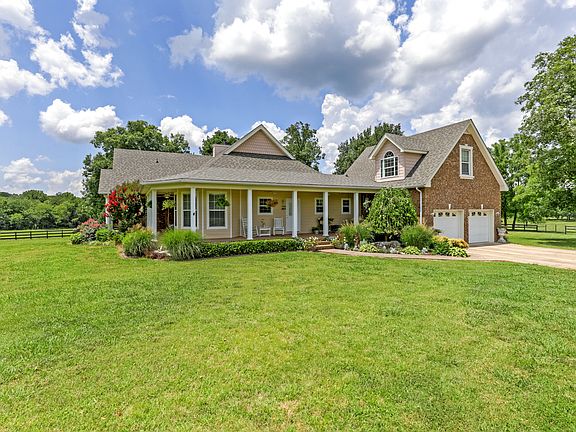 2nd image of 9287 Bradyville Pike