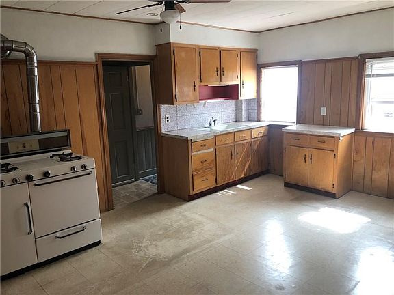 2nd image of 328 Atwells Ave