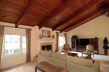 5th image of 960 Crooked Creek Dr