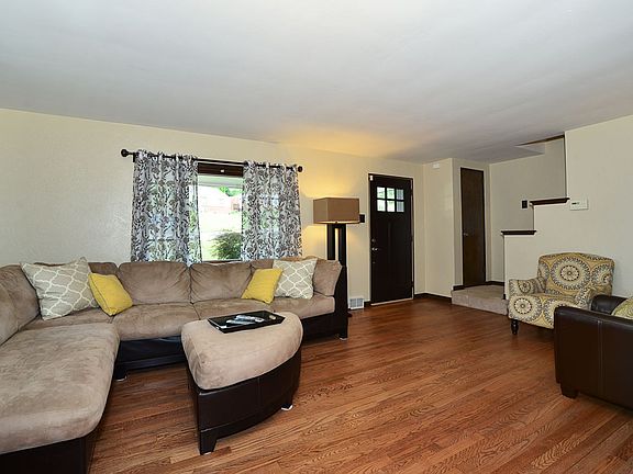 4th image of 4379 E Brightview Ave