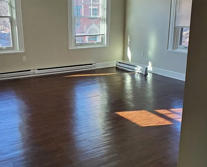 Huntington Apartments — Photo 42