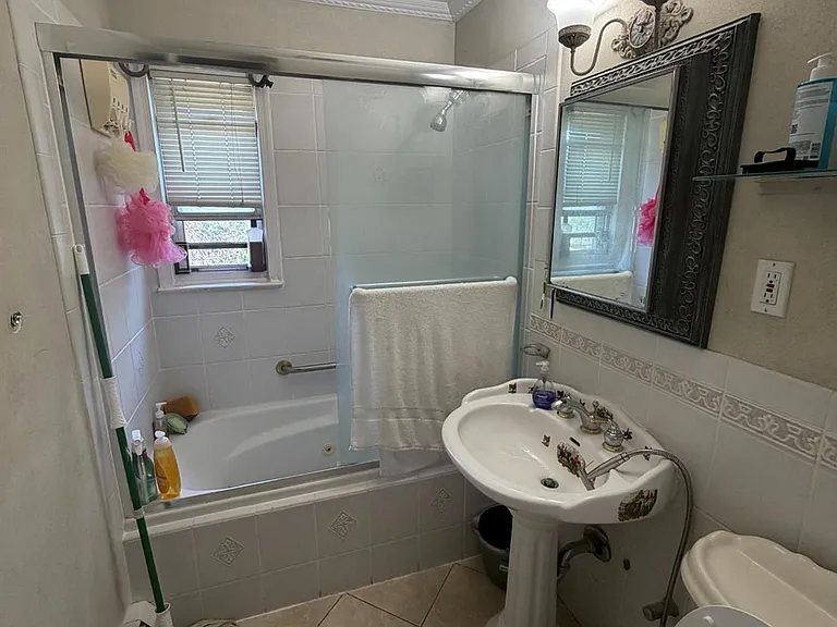 118 Swarthmore Ter — Photo 25